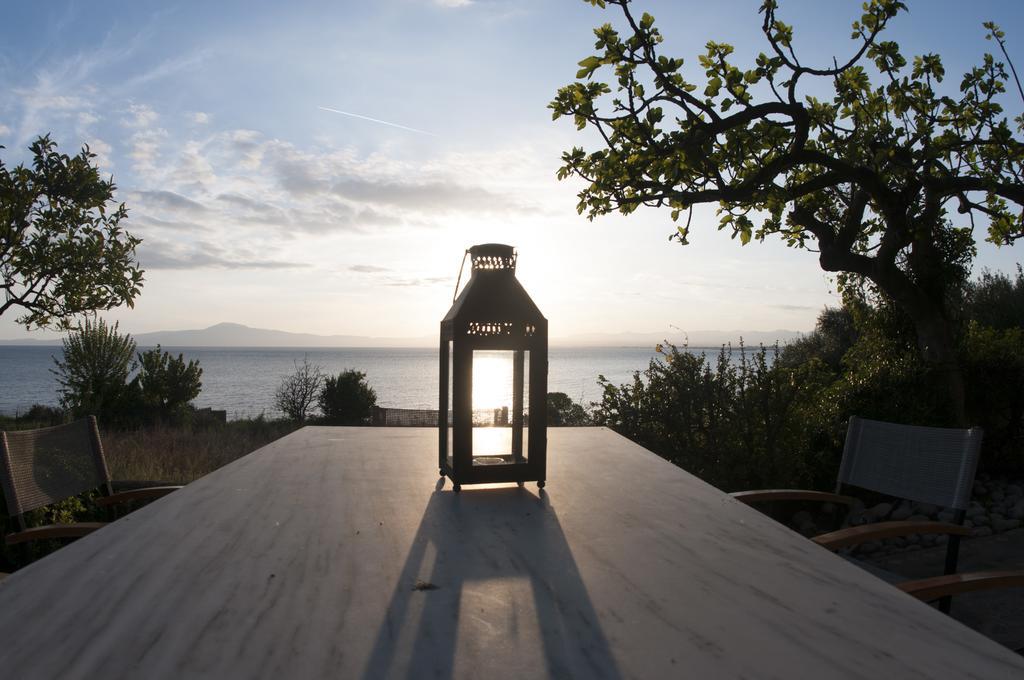 Messinian Blue Seaside Villa Kalamáta Kültér fotó